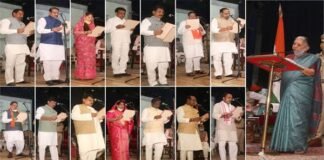Governor-Mrs-Patel-administered-oath-to-ministers