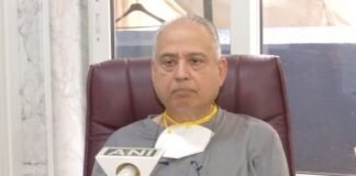 Mumbai,Dr. Jalil Parkar