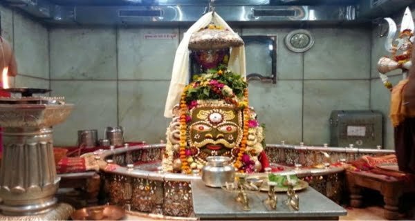 Mahakal-Temple-shivling