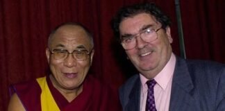 Nobel-laureate-John-Hume-with-Dalai-Lama