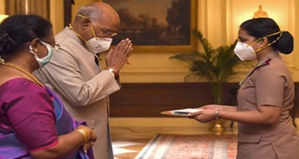 President celebrates Raksha Bandhan
