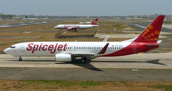 spicejet_737-1