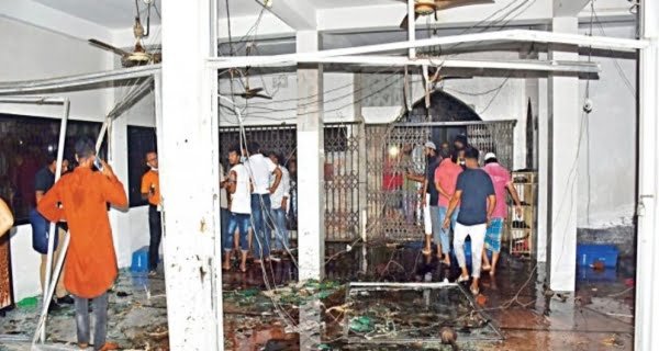 Bangladesh-mosque-explosion