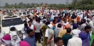 Massive demonstration of farmers