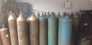 oxygen cylinder