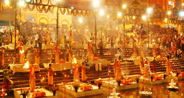 Varansi ghats Varansi ghats