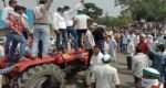 farmers against agricultural laws