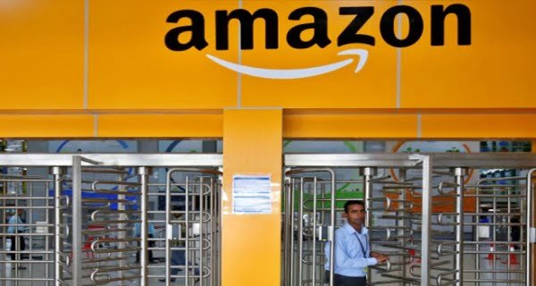 MNS activists vandalize Amazon office