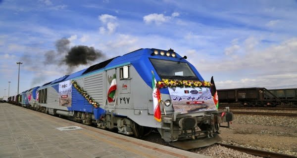 Train between Iran and Afghanistan