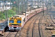 mumbai-local-train