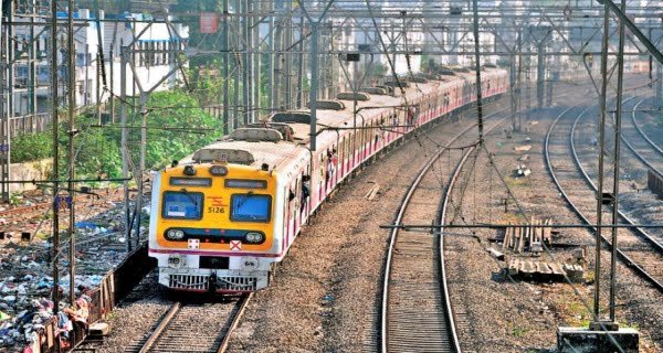 mumbai-local-train