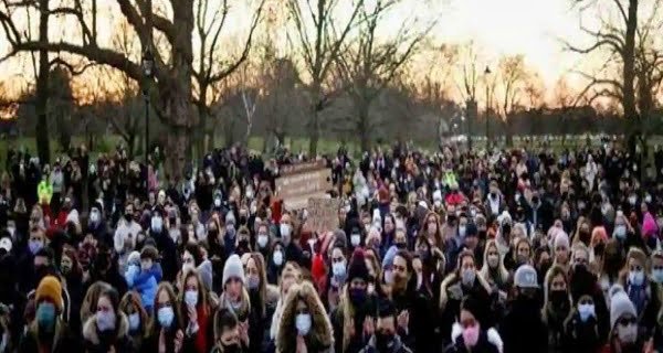 Clashes between protesters and police Britain
