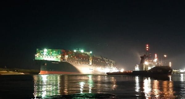Giant cargo ship Ever Green