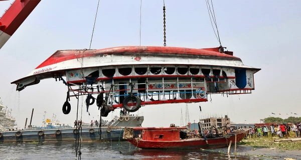 Passenger ship drowned