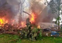 Army plane crashes in Philippines