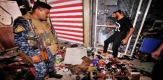 Massive bomb blast in Baghdad market