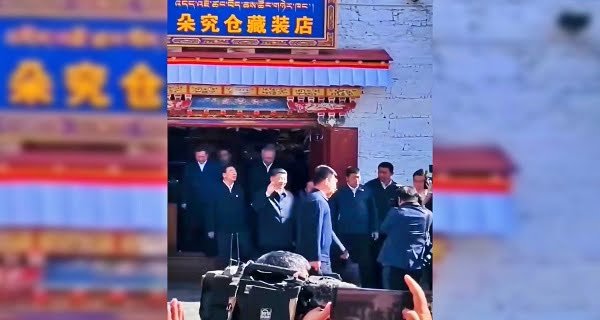Xi Jinping visits Tibet for the first time