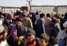 Afghan protesters and Pakistani army clash on Chaman border