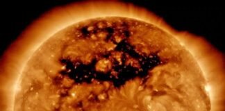 Big hole on surface of Sun