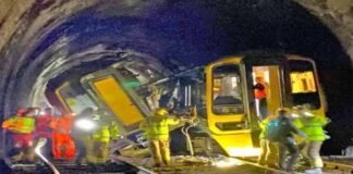 train derailed