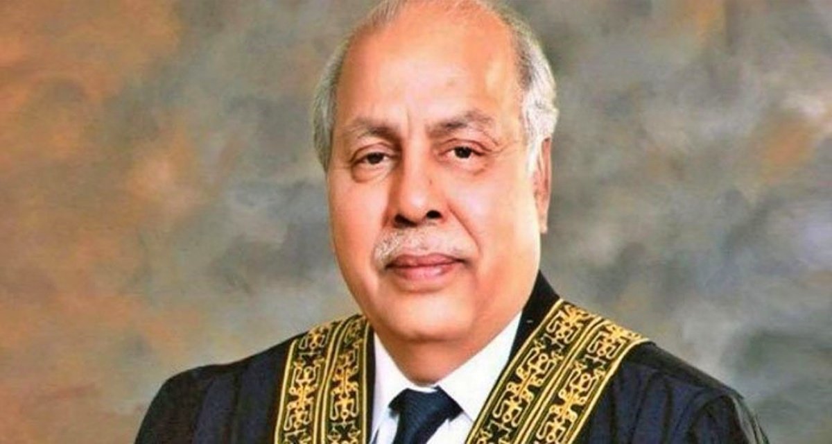 Shock to PAK Army, SC said – the job of the army is to protect the country, not to do business