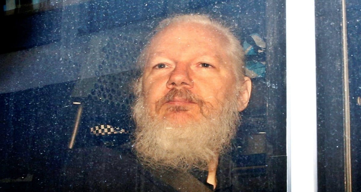 UK court overturns lower court’s decision, clears way for extradition of Julian Assange to US