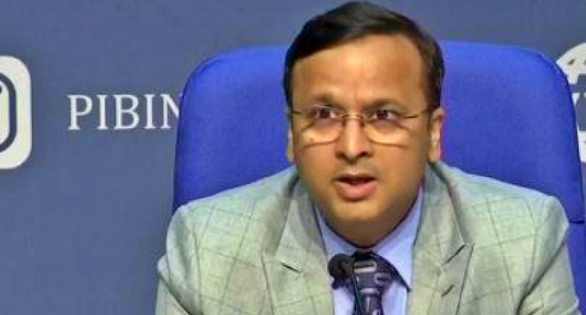 Omicron knocks in India, virus confirmed in two people in Karnataka