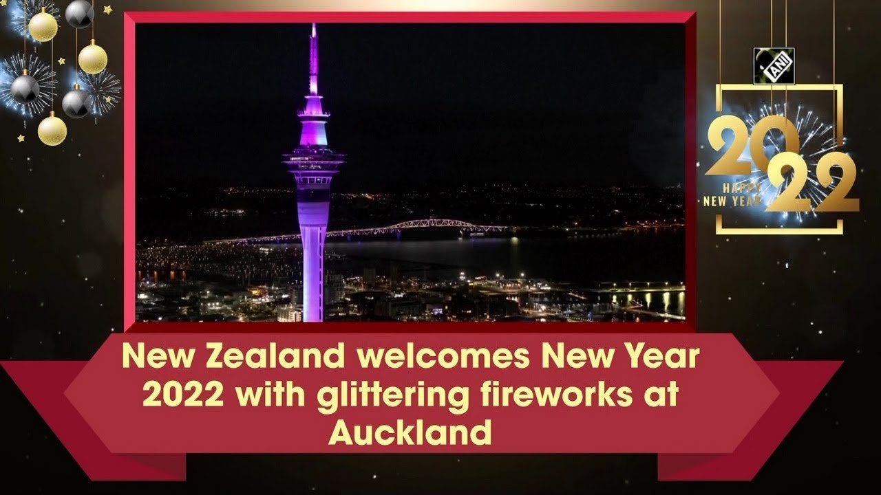 Fireworks welcome the New Year in Auckland, New Zealand, watch VIDEO