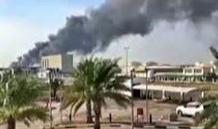 Massive explosion in three oil tankers in Abu Dhabi