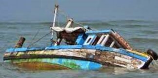 boat capsizes in Sindh river