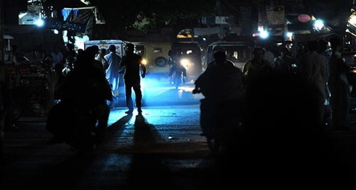 Massive power crisis in Kazakhstan, Uzbekistan, and Kyrgyzstan, people forced to live without light
