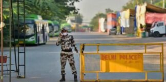 weekend curfew ends in Delhi