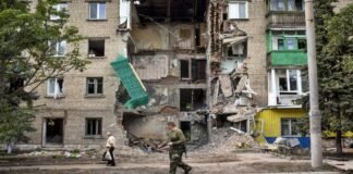 Conflict intensifies in capital Kyiv4