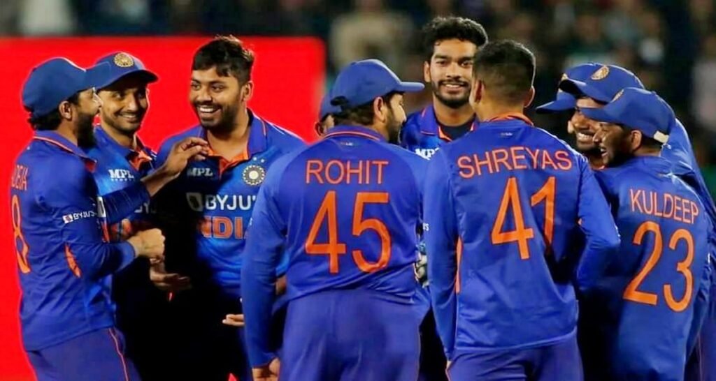 India beat Sri Lanka by 6 wickets