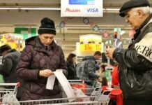 Crisis in Russia due to sanctions from western countries