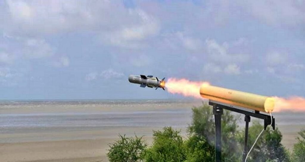 Pakistan Test Fires Missile