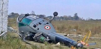 helicopter crash in Kashmir