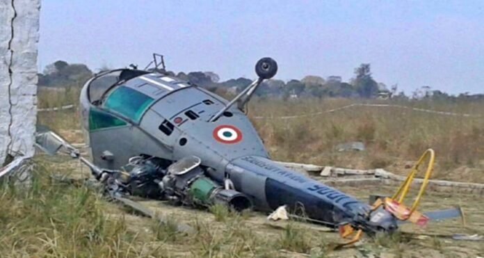 helicopter crash in Kashmir
