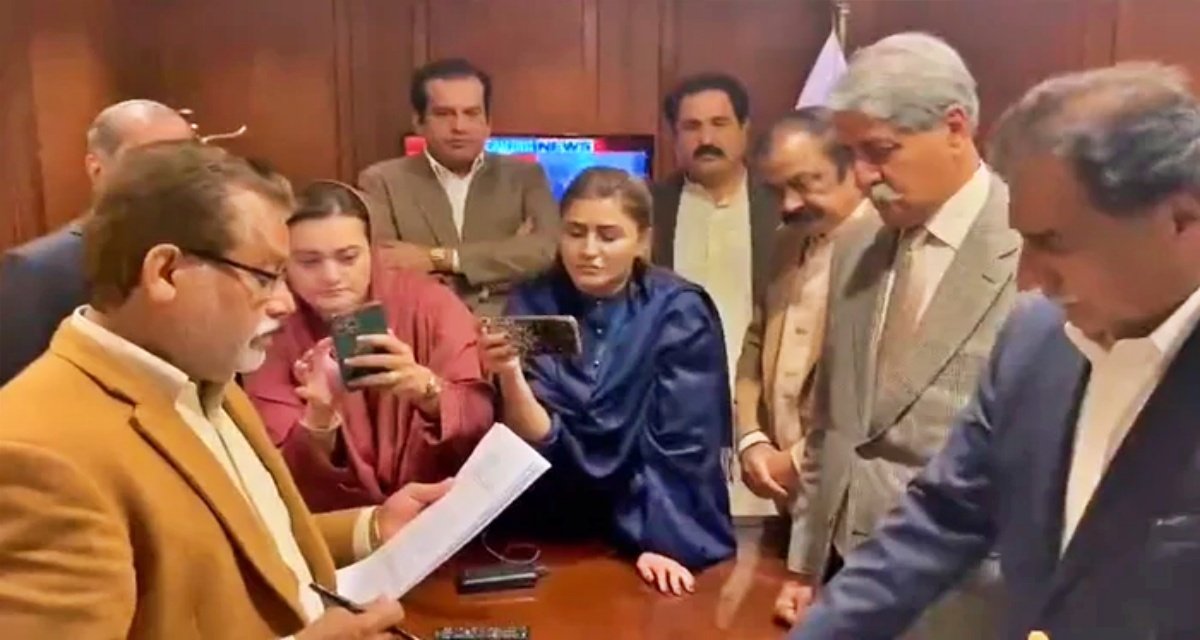 Imran Khan’s fate will be decided on March 31, process of no-confidence motion begins