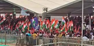 Hoisted more than 78 thousand national flags