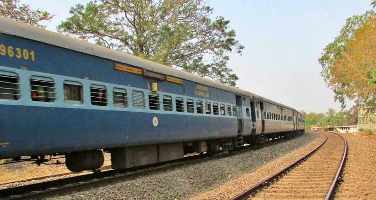 Major accident in Andhra Pradesh’s Srikakulam district, six people died after being hit by a train