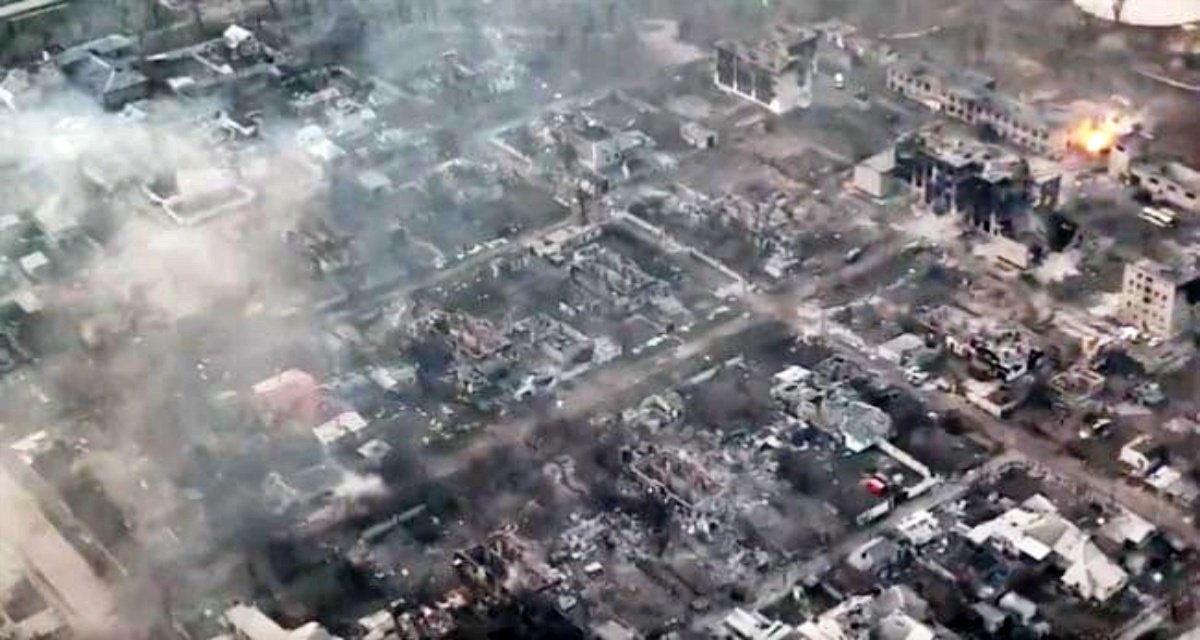 Ukraine Tank “Snipes” Russian Military Vehicle Through Building