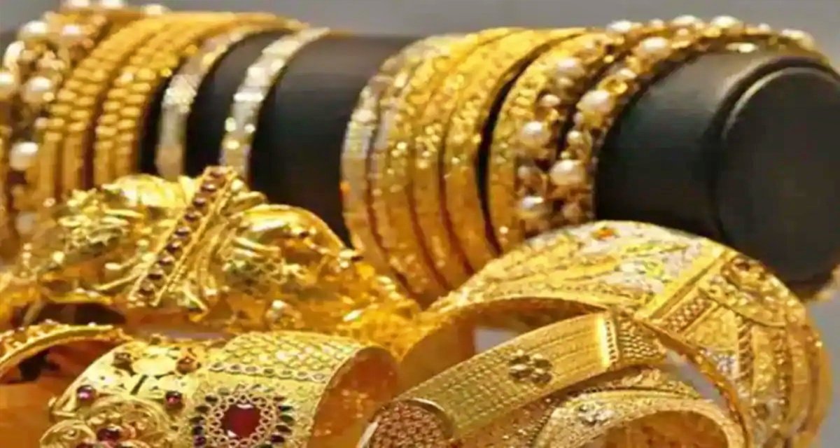 Gold crossed 55 thousand in first session of year 2023, check where silver reached