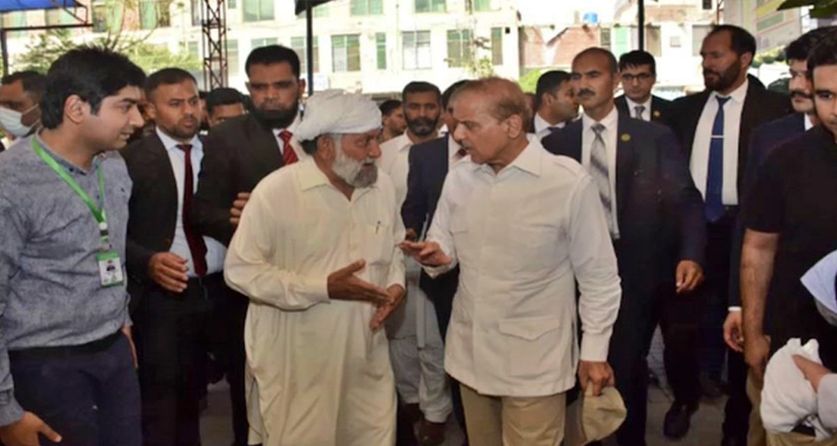 Bad TV coverage of Prime Minister Shahbaz Sharif’s visit to Lahore, PTV suspended 17