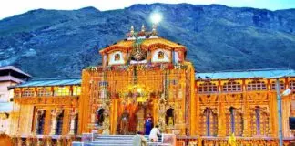 Badrinath Dham Temple opened today, devotees flocked for darshan badrinath-temple