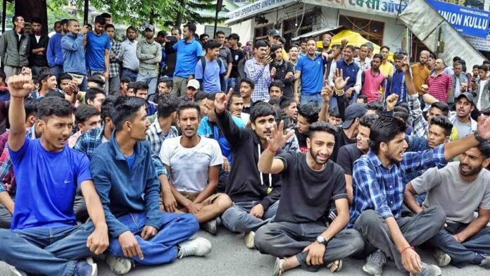 Bharat Bandh today in protest against Agneepath