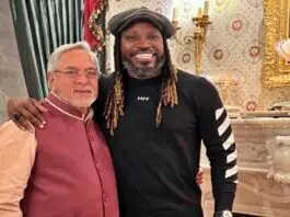 Cchris Gayle with Vijay Mallya