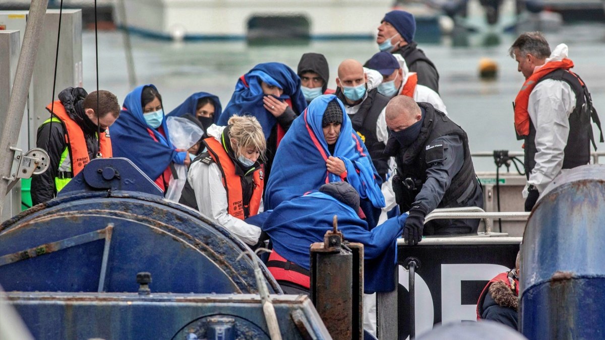 UK government deporting illegal migrants to Rwanda will give 100 crores in return