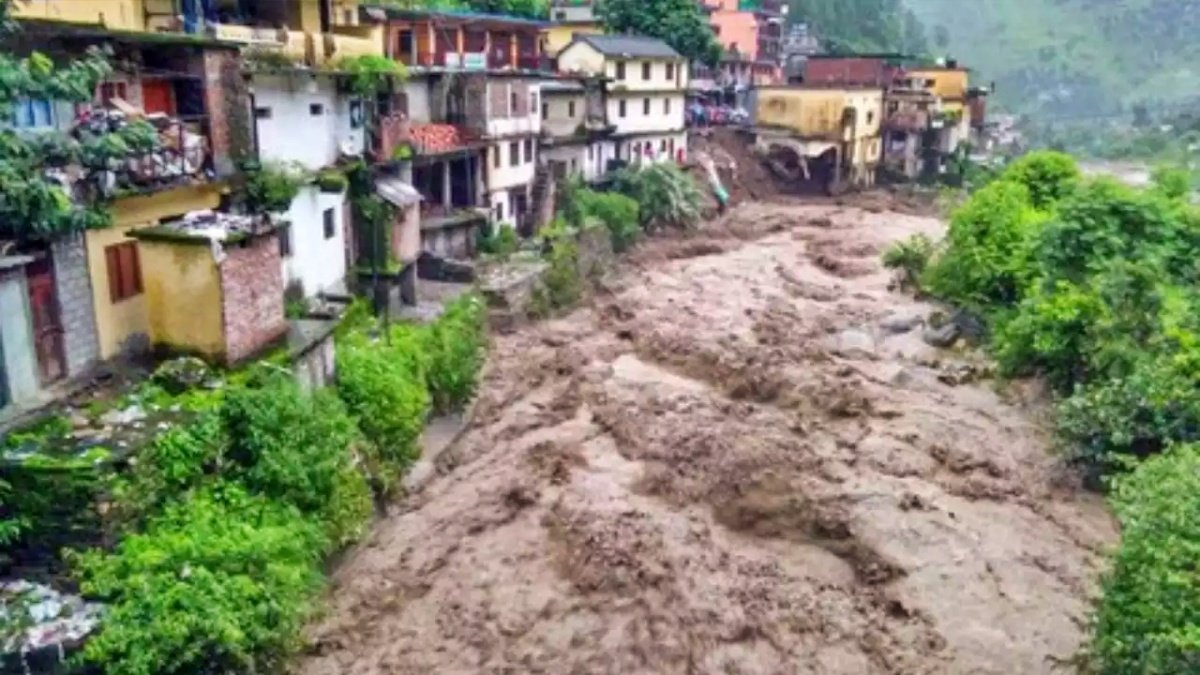 Be careful going to Uttarakhand! Rivers on danger mark, life disturbed in mountains due to rain of calamity