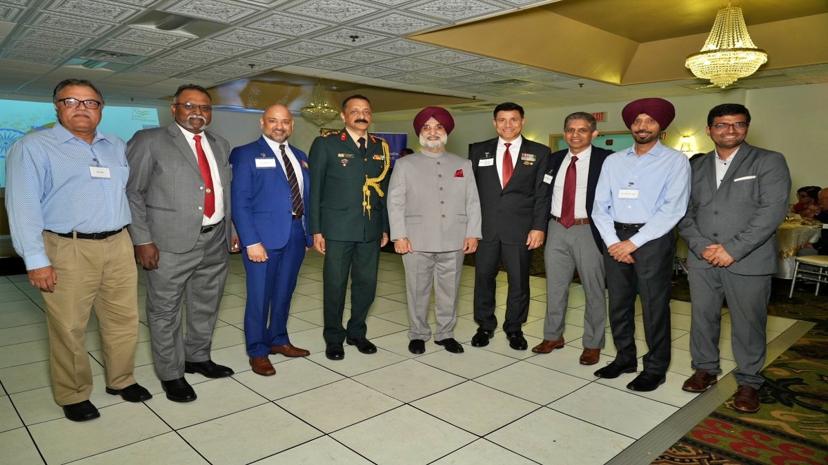Honor ceremony for Indian Army ex-servicemen in America, more than 140 families participated